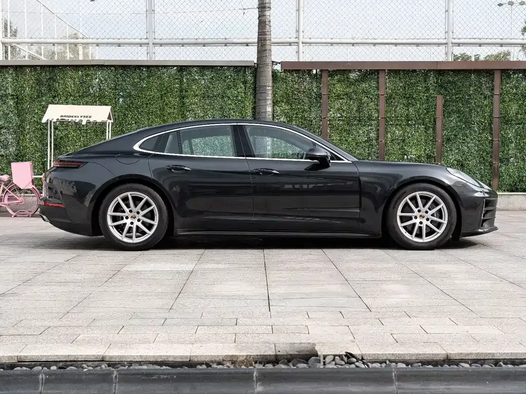 Porsche Panamera 2024 из CN, фото 4