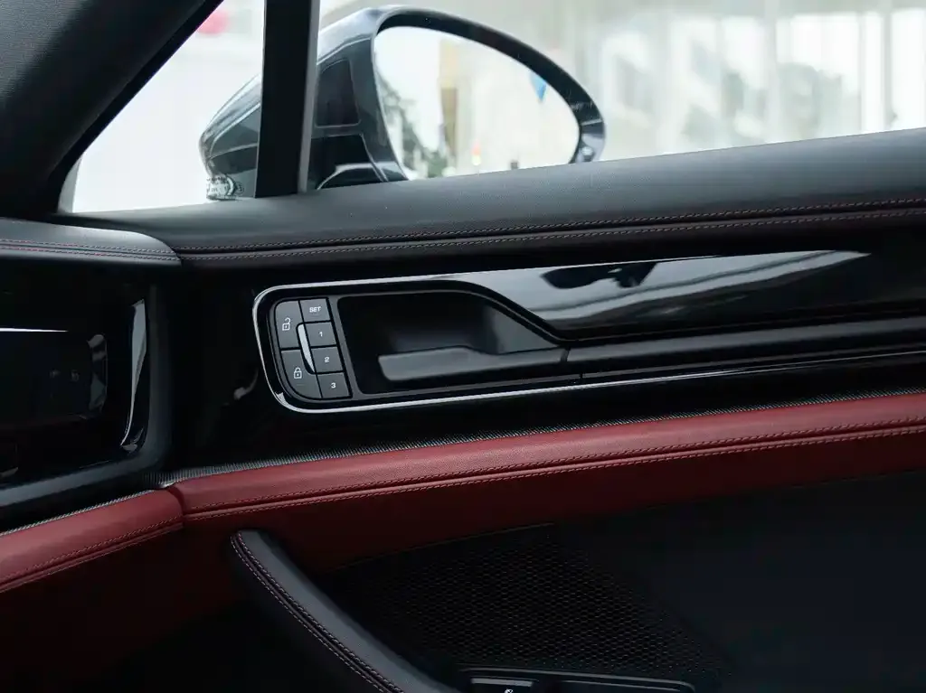 Porsche Panamera 2024 из CN, фото 7