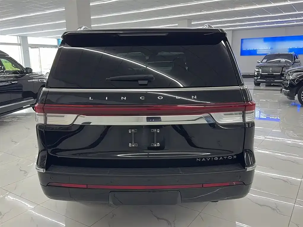Lincoln Navigator 2023 из CN, фото 6