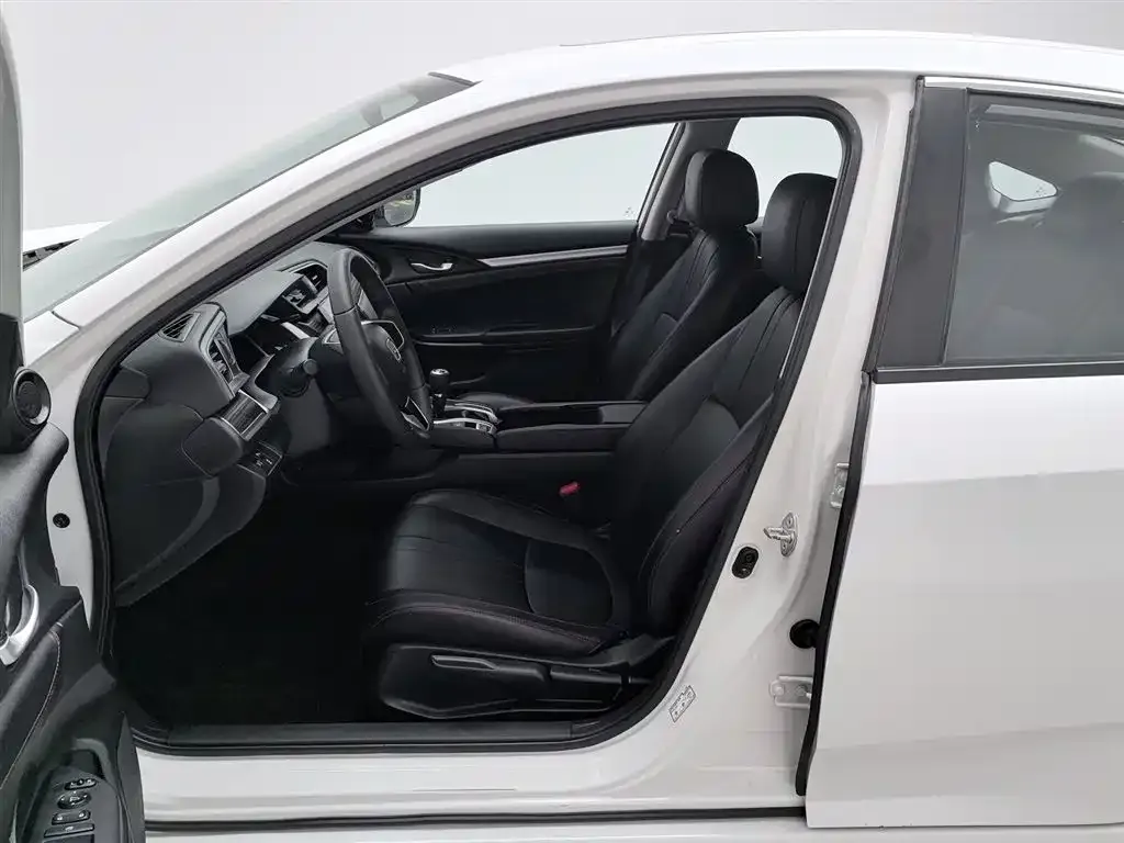Honda Civic 2021 из CN, фото 10