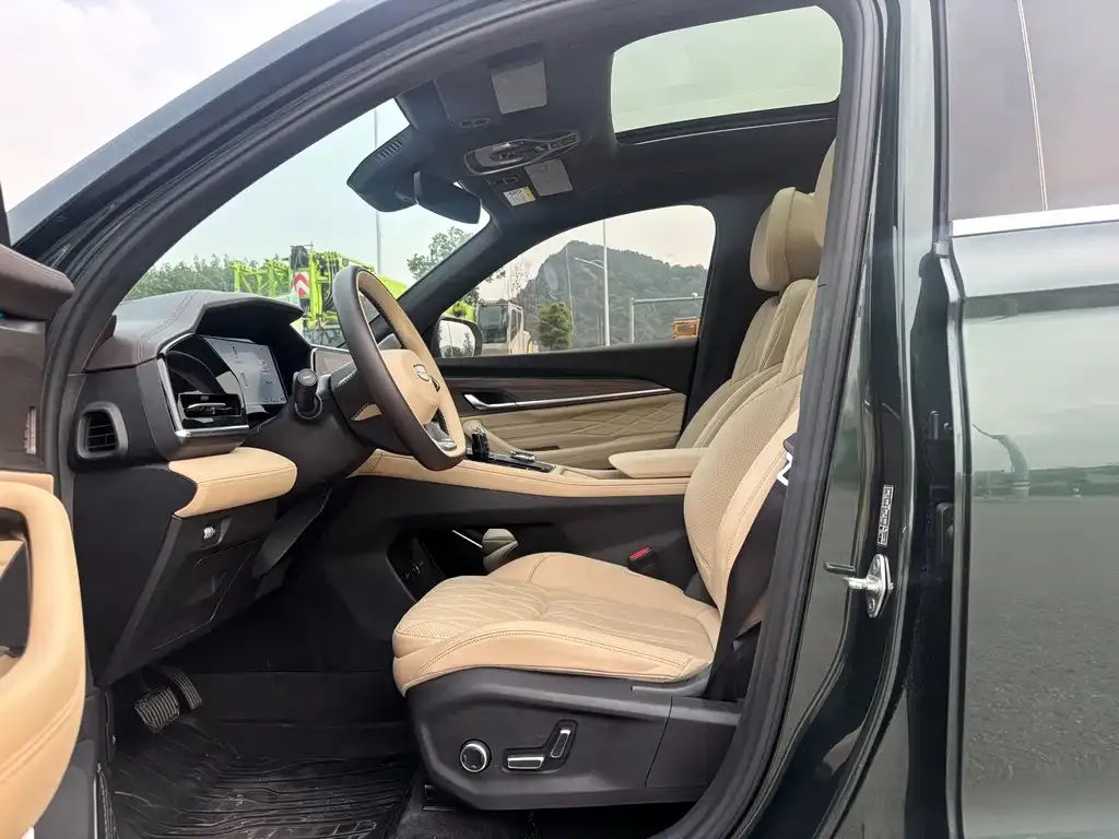 Geely Xingyue L 2024 из CN, фото 4