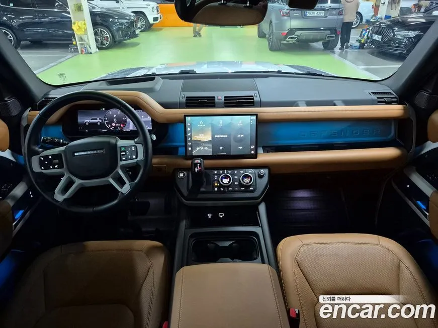 Land Rover Defender — фото 10