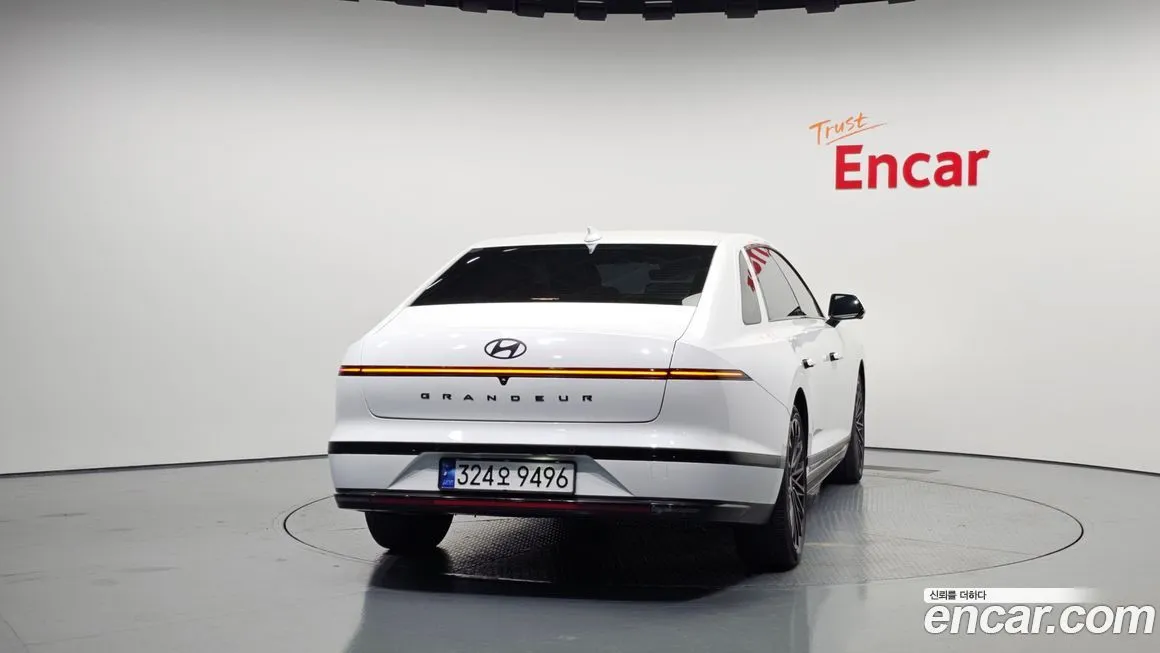 Hyundai Grandeur 2023 из KR, фото 4