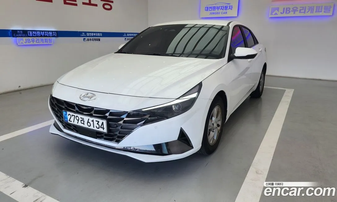 Hyundai AVANTE 2021 из KR, фото 2
