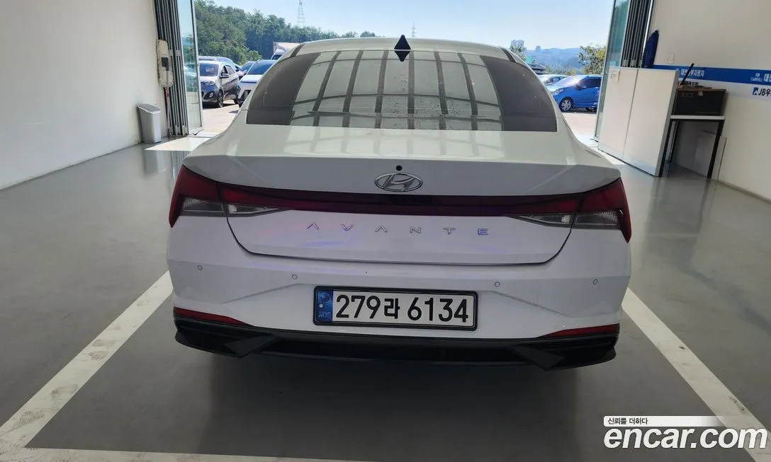 Hyundai AVANTE 2021 из KR, фото 4