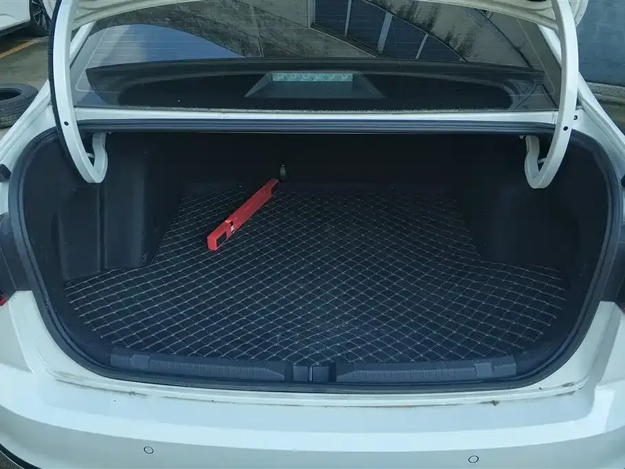 Volkswagen Bora 2025 из CN, фото 4
