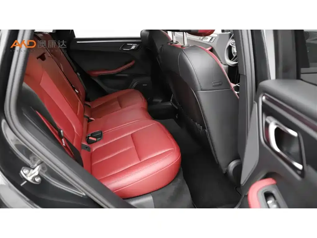 Porsche Macan 2023 из CN, фото 8