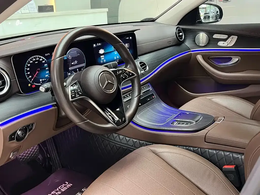 Mercedes-Benz E-Class 2023 из CN, фото 8