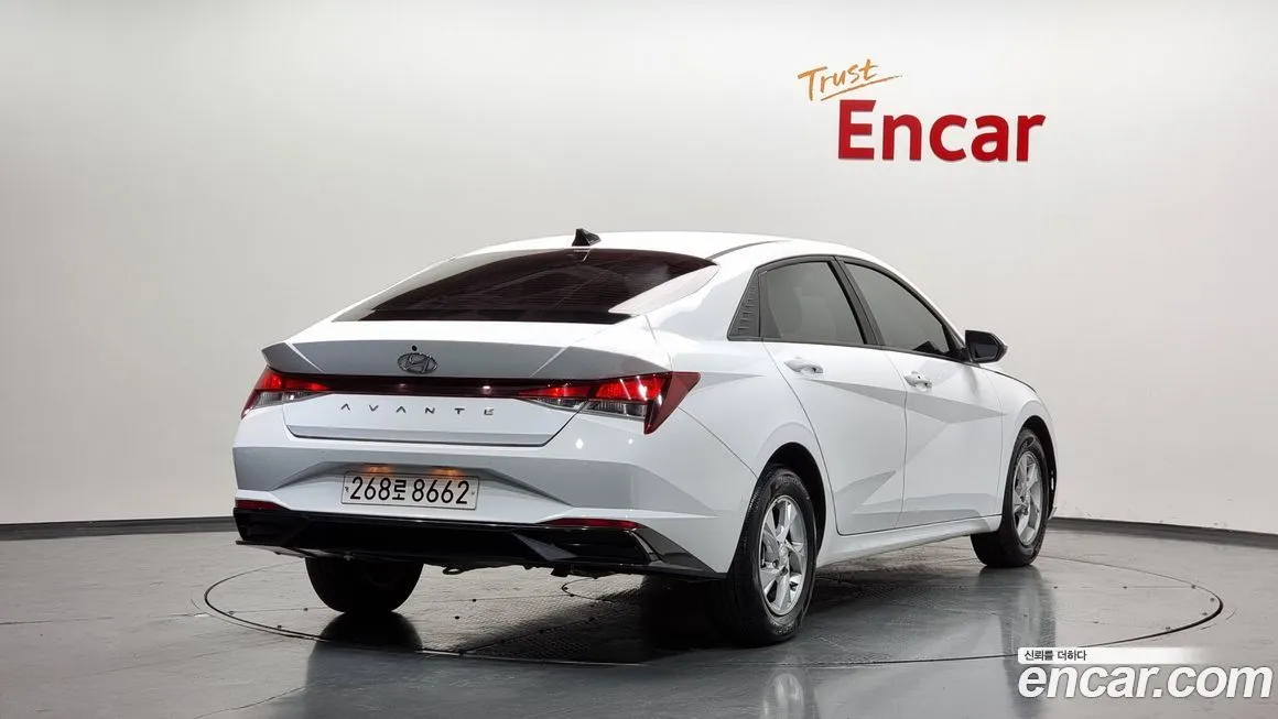 Hyundai AVANTE 2021 из KR, фото 2