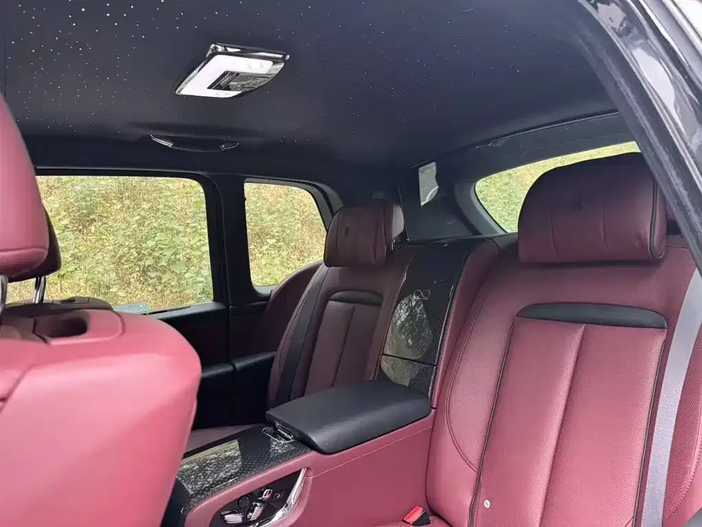 Rolls-Royce Cullinan 2022 из CN, фото 8