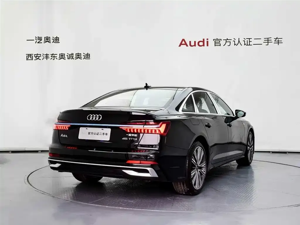 Audi A6L 2025 из CN, фото 4