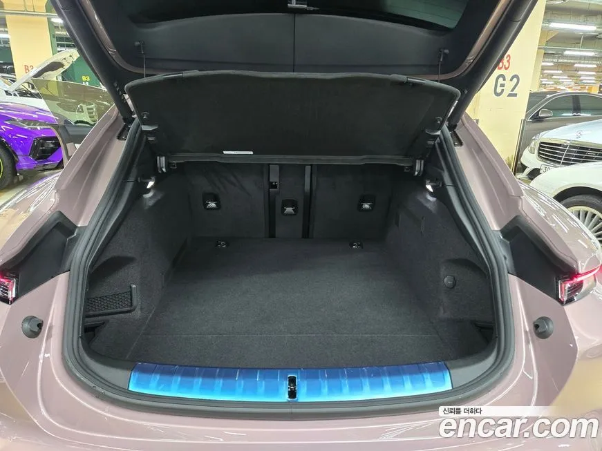 Porsche Taycan 2023 из KR, фото 10