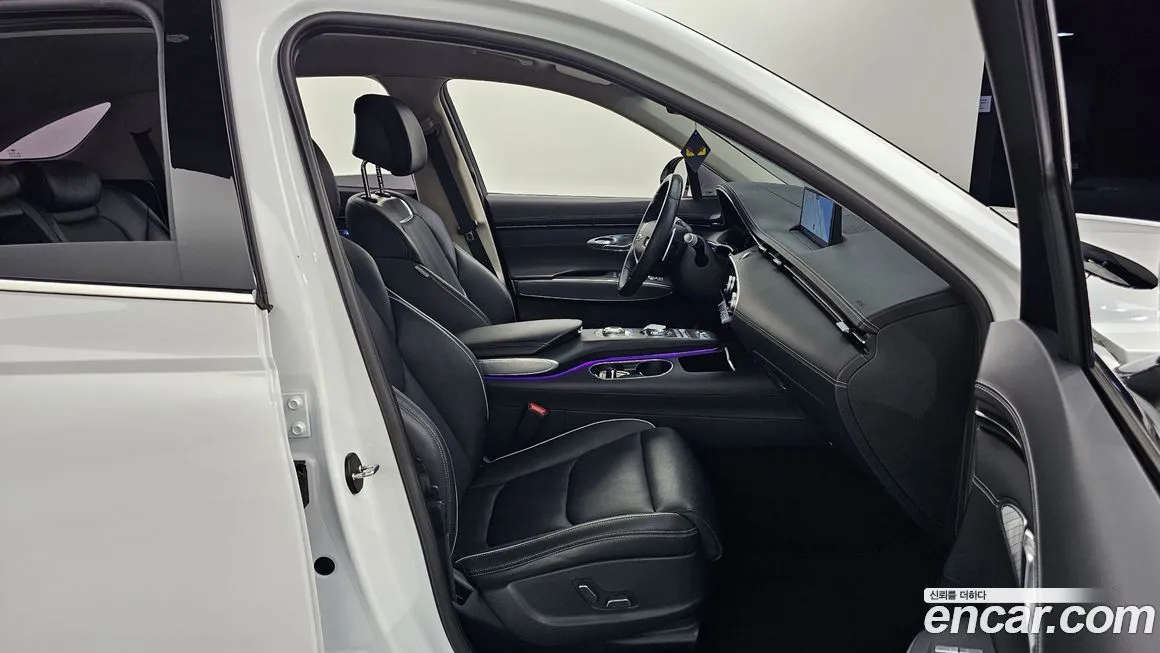Genesis GV70 — фото 10