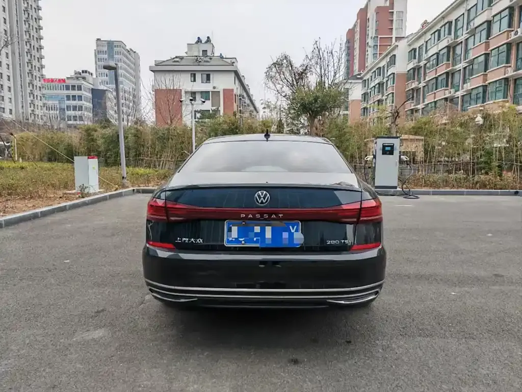 Volkswagen Passat 2024 из CN, фото 8