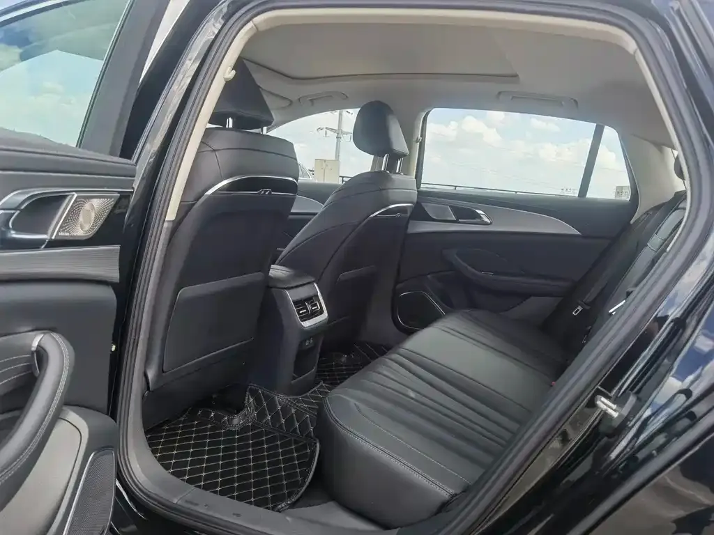 Hongqi H5 2023 из CN, фото 10