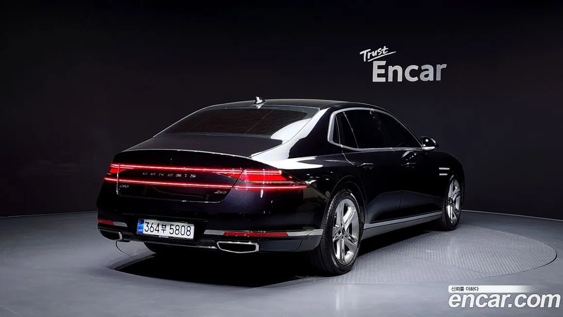 Genesis G90 2022 из KR, фото 2