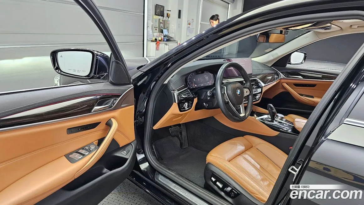 BMW 5-Series 2021 из KR, фото 10