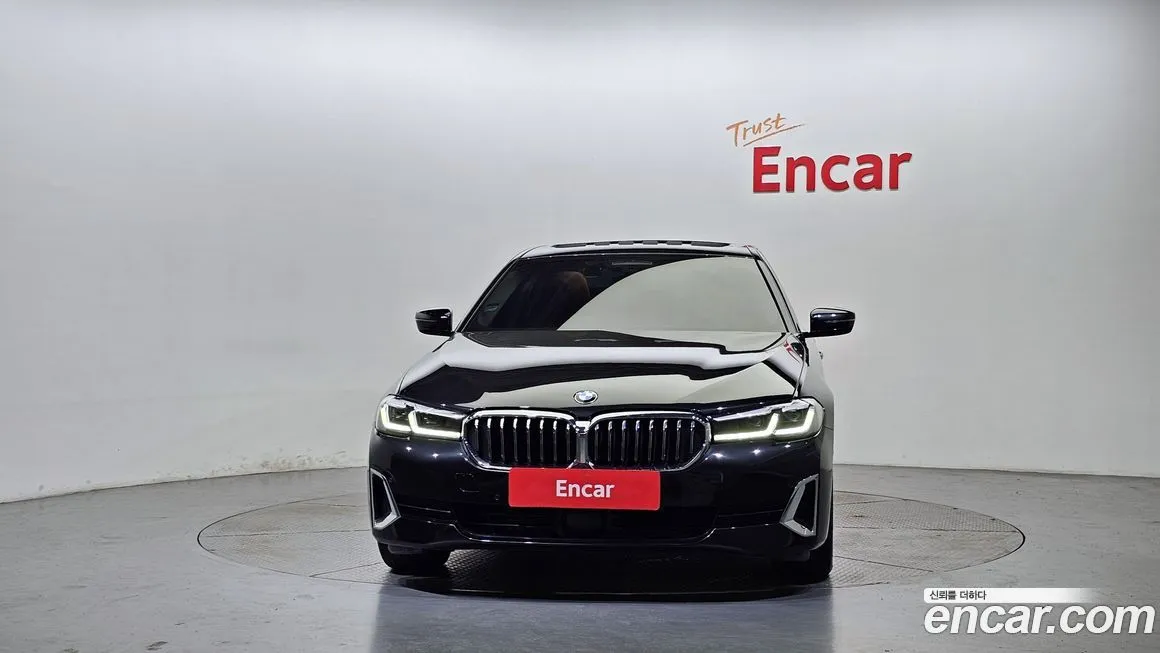 BMW 5-Series 2021 из KR, фото 3