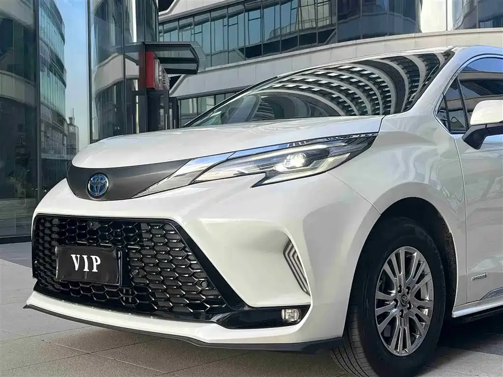 Toyota Sienna 2022 из CN, фото 7