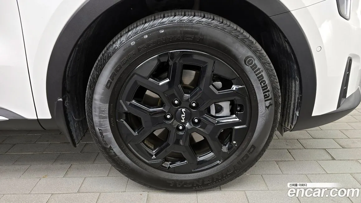 Kia Sorento — фото 5