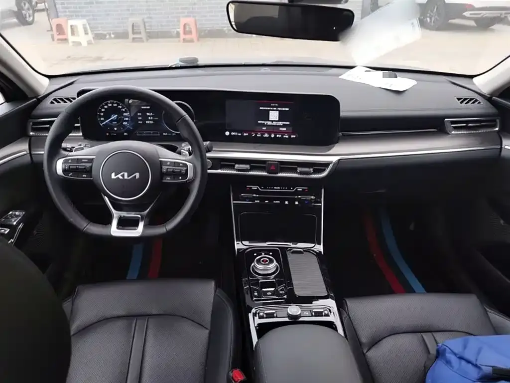 Kia K5 2025 из CN, фото 10
