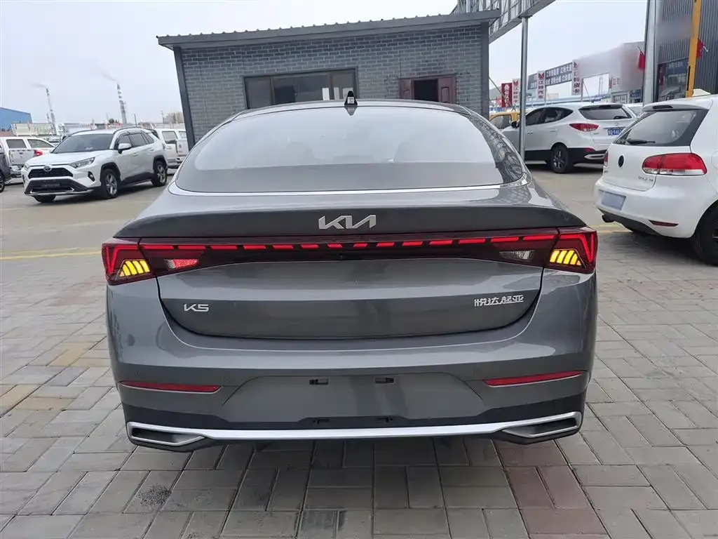 Kia K5 2025 из CN, фото 6