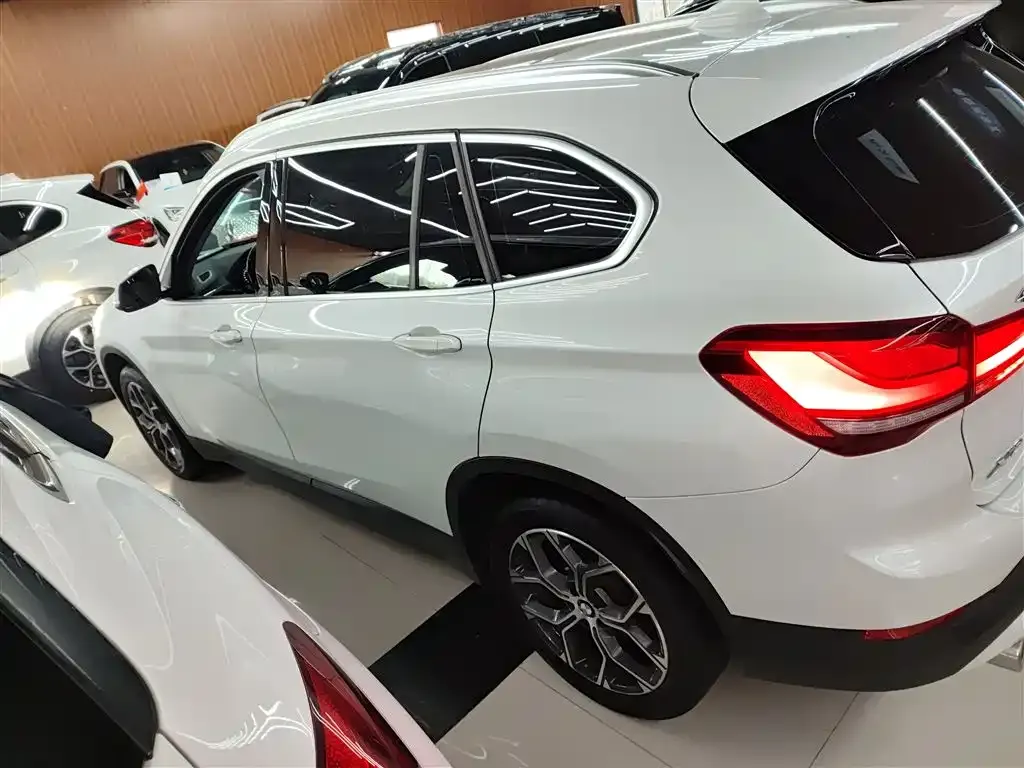 BMW X1 2022 из CN, фото 5