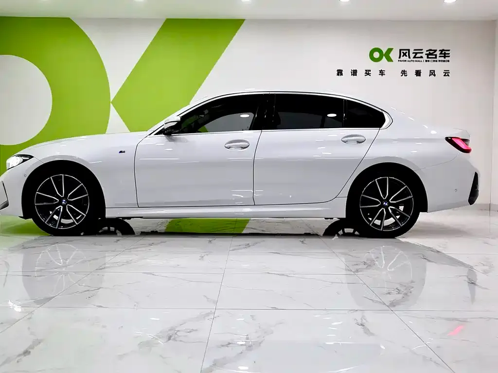 BMW 3 Series 2024 из CN, фото 4