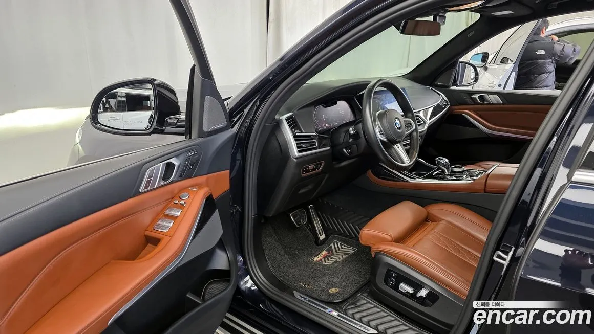 BMW X7 2021 из KR, фото 10
