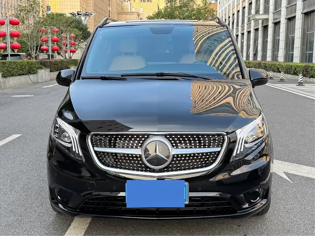 Mercedes-Benz Vito 2023 из CN, фото 2