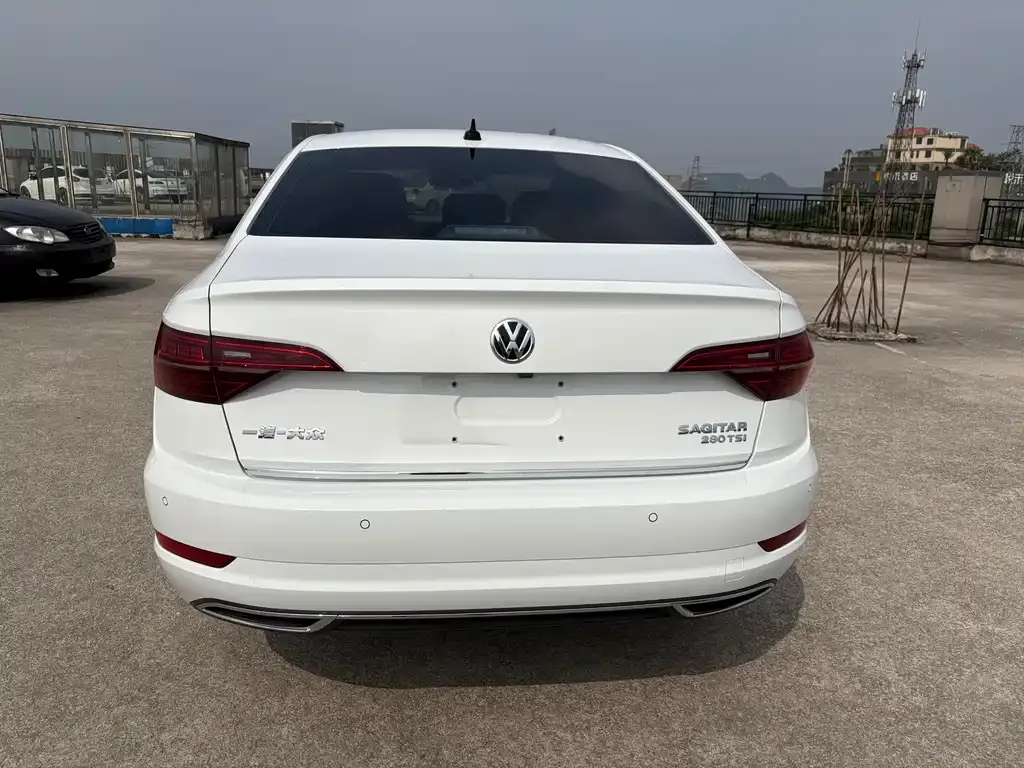 Volkswagen Sagitar 2022 из CN, фото 6