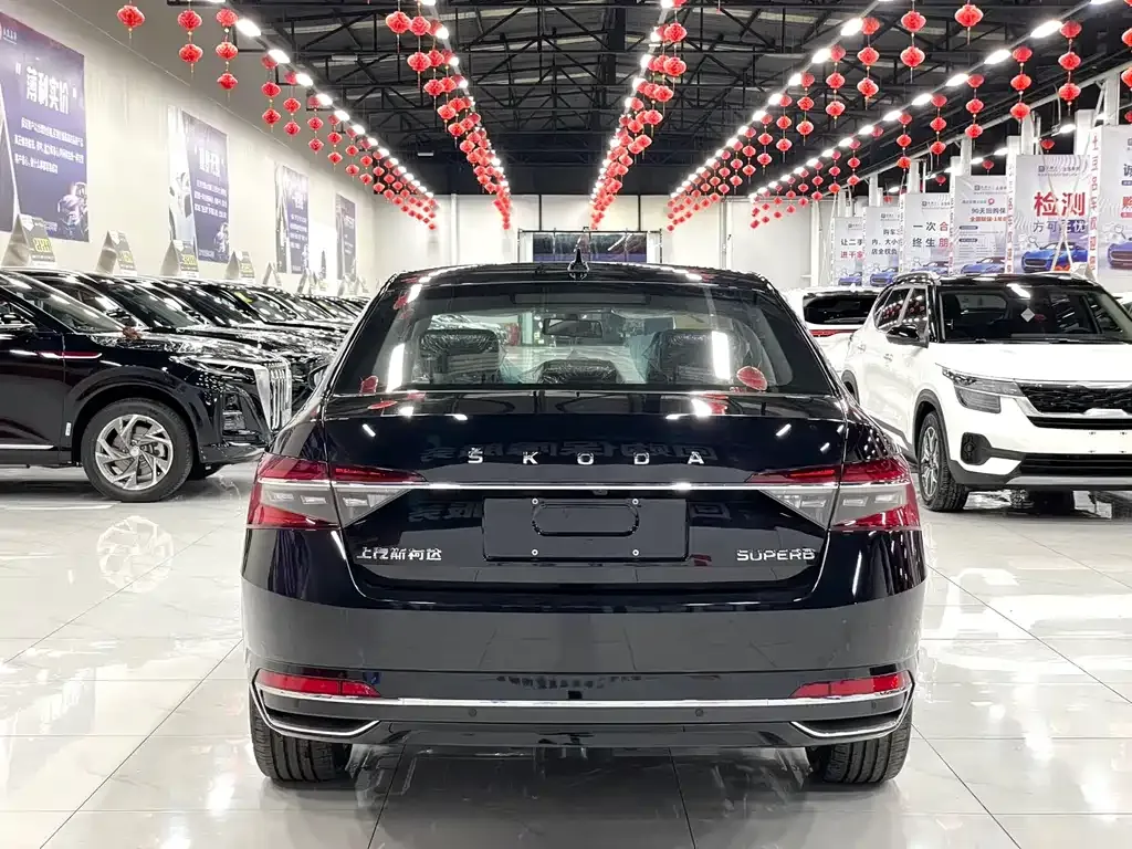 Skoda Superb 2024 из CN, фото 5