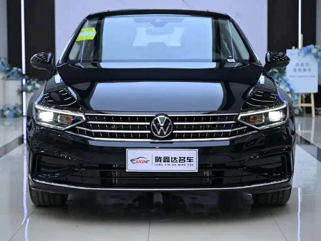 Volkswagen Magotan 2025 из CN, фото 2