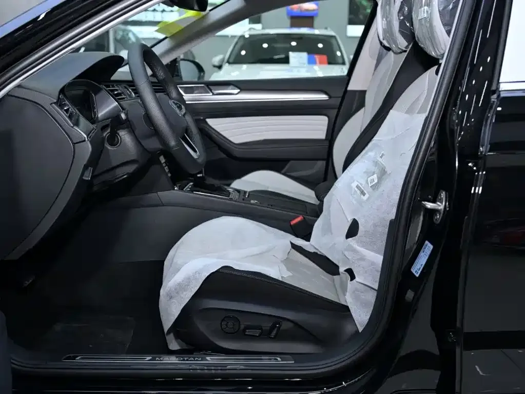 Volkswagen Magotan 2025 из CN, фото 6