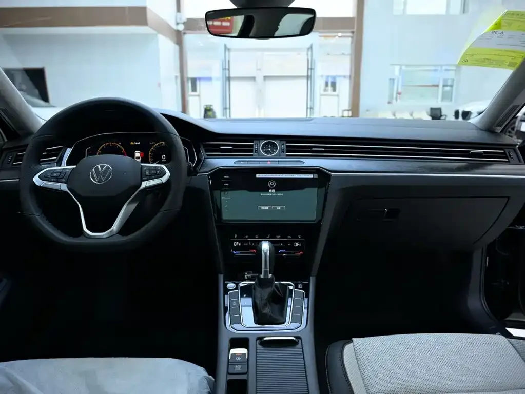 Volkswagen Magotan 2025 из CN, фото 9