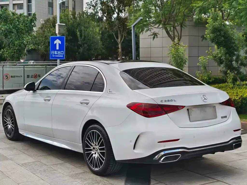 Mercedes-Benz C-Class 2023 из CN, фото 9