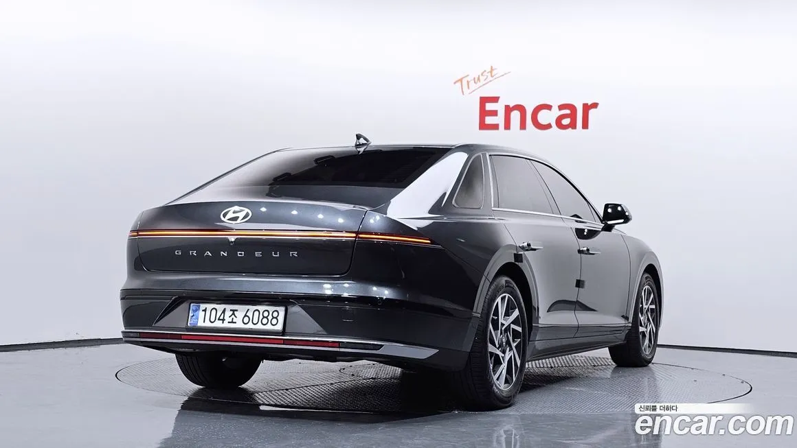 Hyundai Grandeur 2023 из KR, фото 2