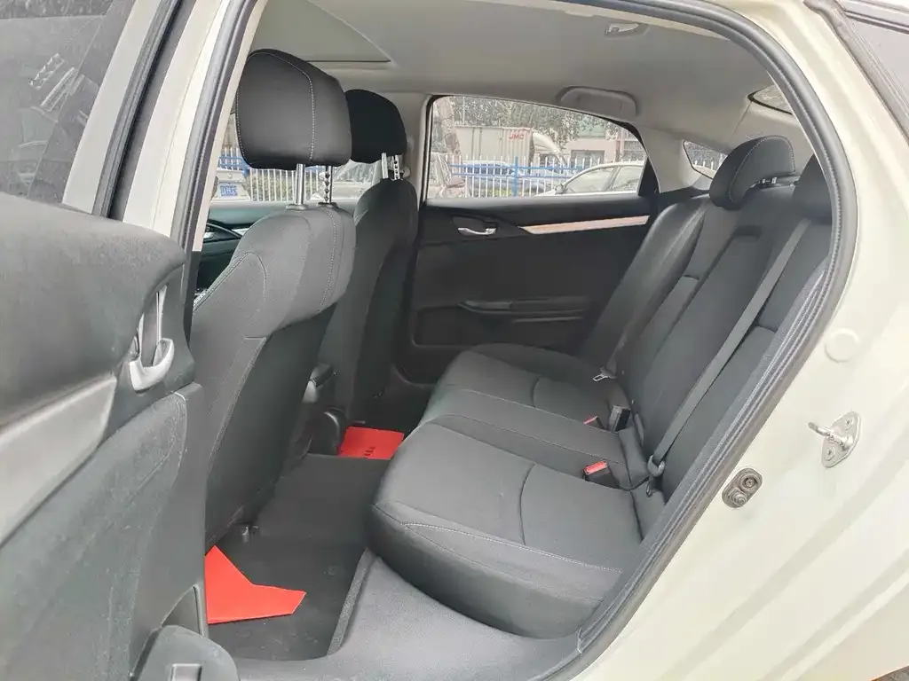 Honda Civic 2021 из CN, фото 7