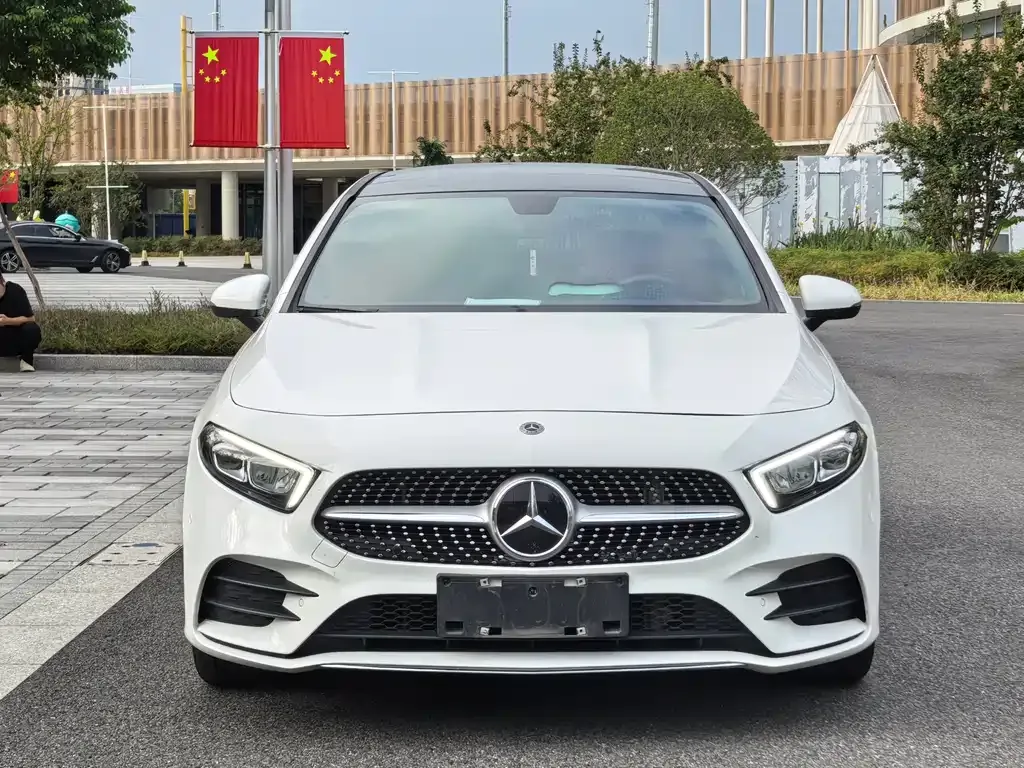 Mercedes-Benz A-Class 2022 из CN, фото 2