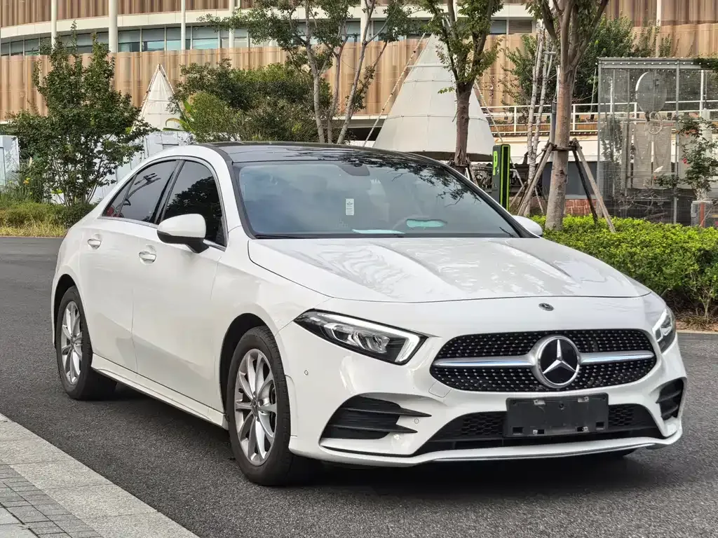 Mercedes-Benz A-Class 2022 из CN, фото 3