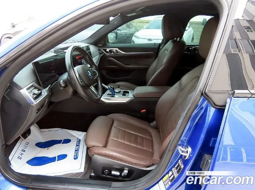 BMW i4 2023 из KR, фото 5