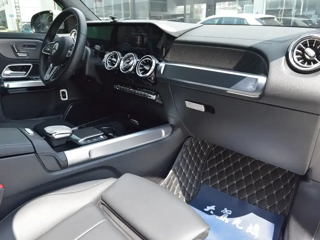 Mercedes-Benz GLB 2022 из CN, фото 10