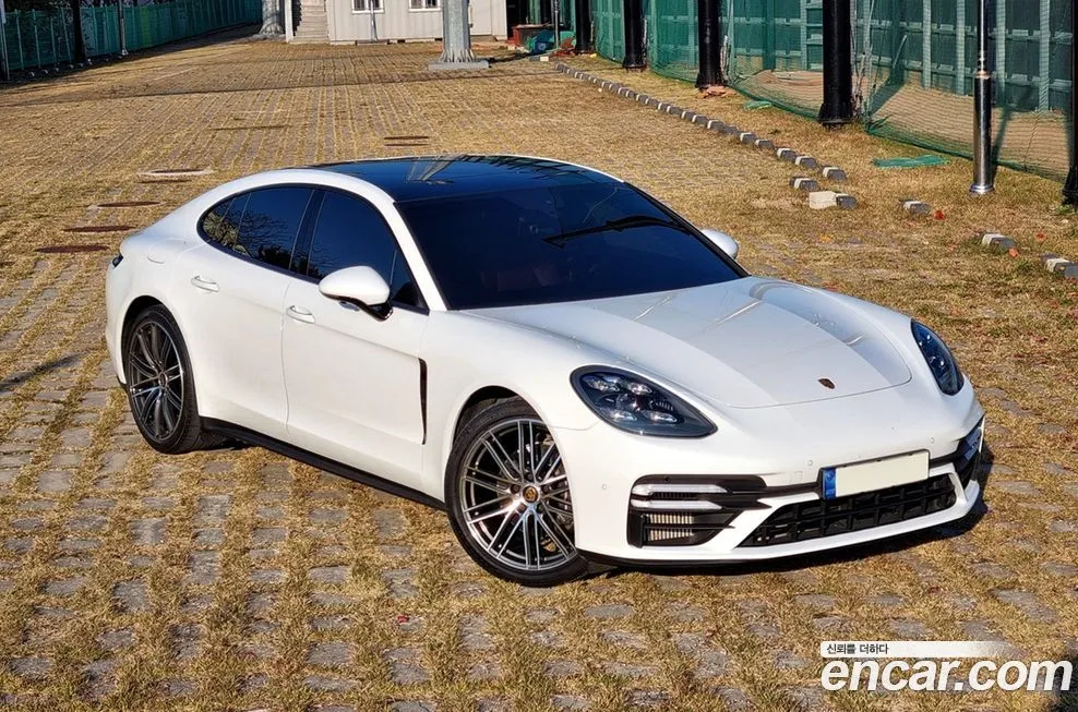 Porsche Panamera 2021 из KR, фото 3