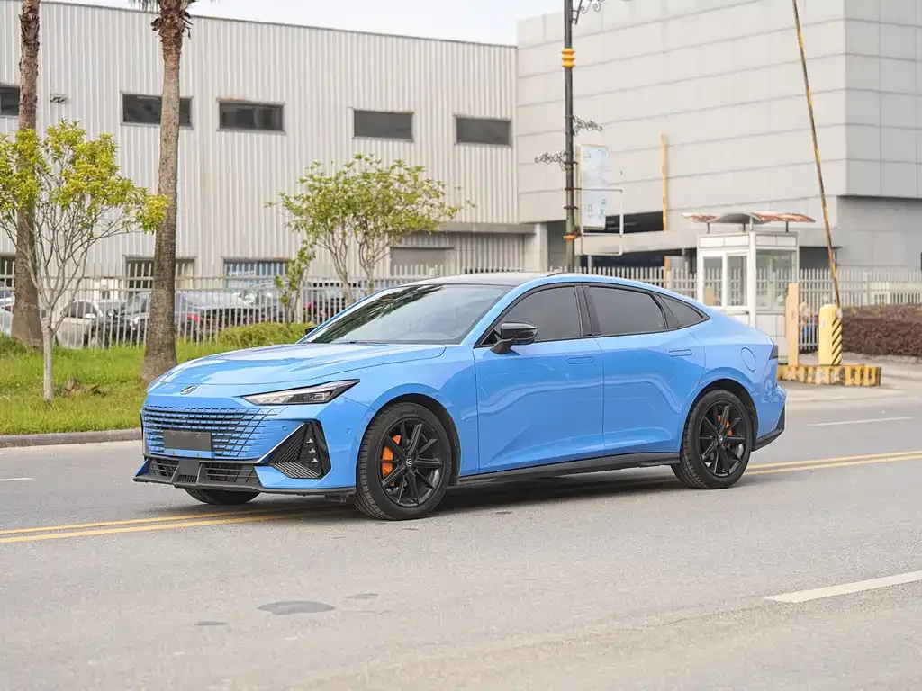 Changan UNI-V 2022 из CN, фото 1