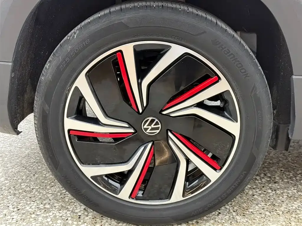Volkswagen Tharu 2024 из CN, фото 6