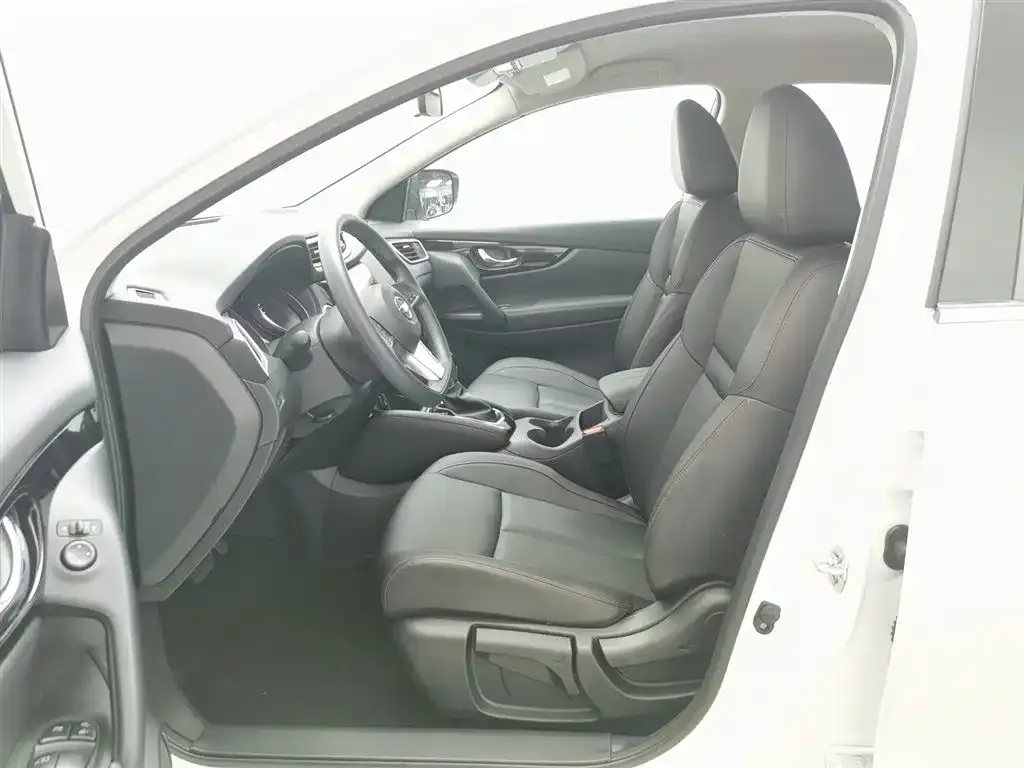 Nissan Qashqai 2023 из CN, фото 10