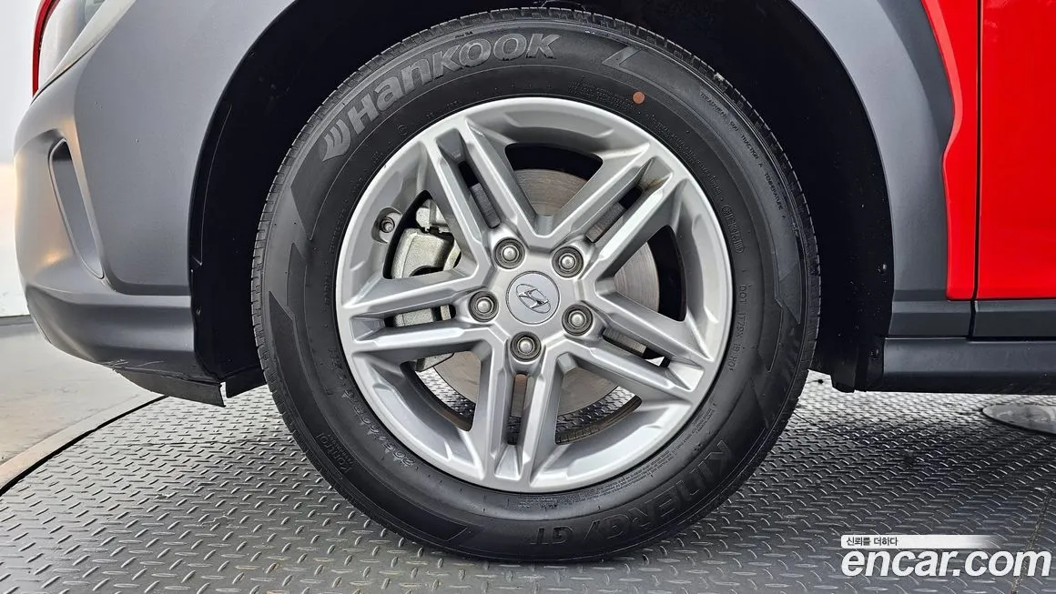 Hyundai Kona — фото 5