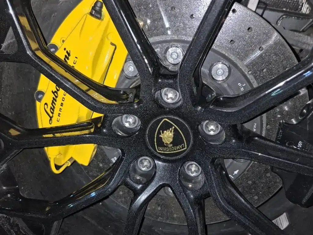 Lamborghini Huracan 2022 из CN, фото 6