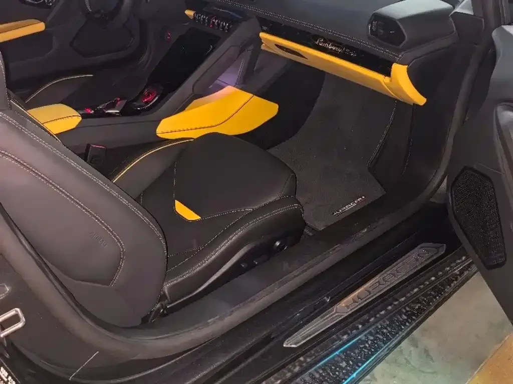 Lamborghini Huracan 2022 из CN, фото 7