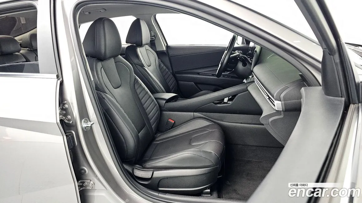 Hyundai AVANTE — фото 10